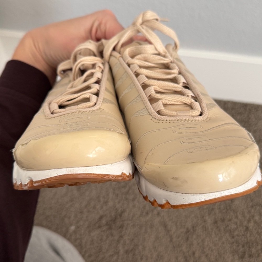 Nike Air Max Plus tan - Picture 14 of 14